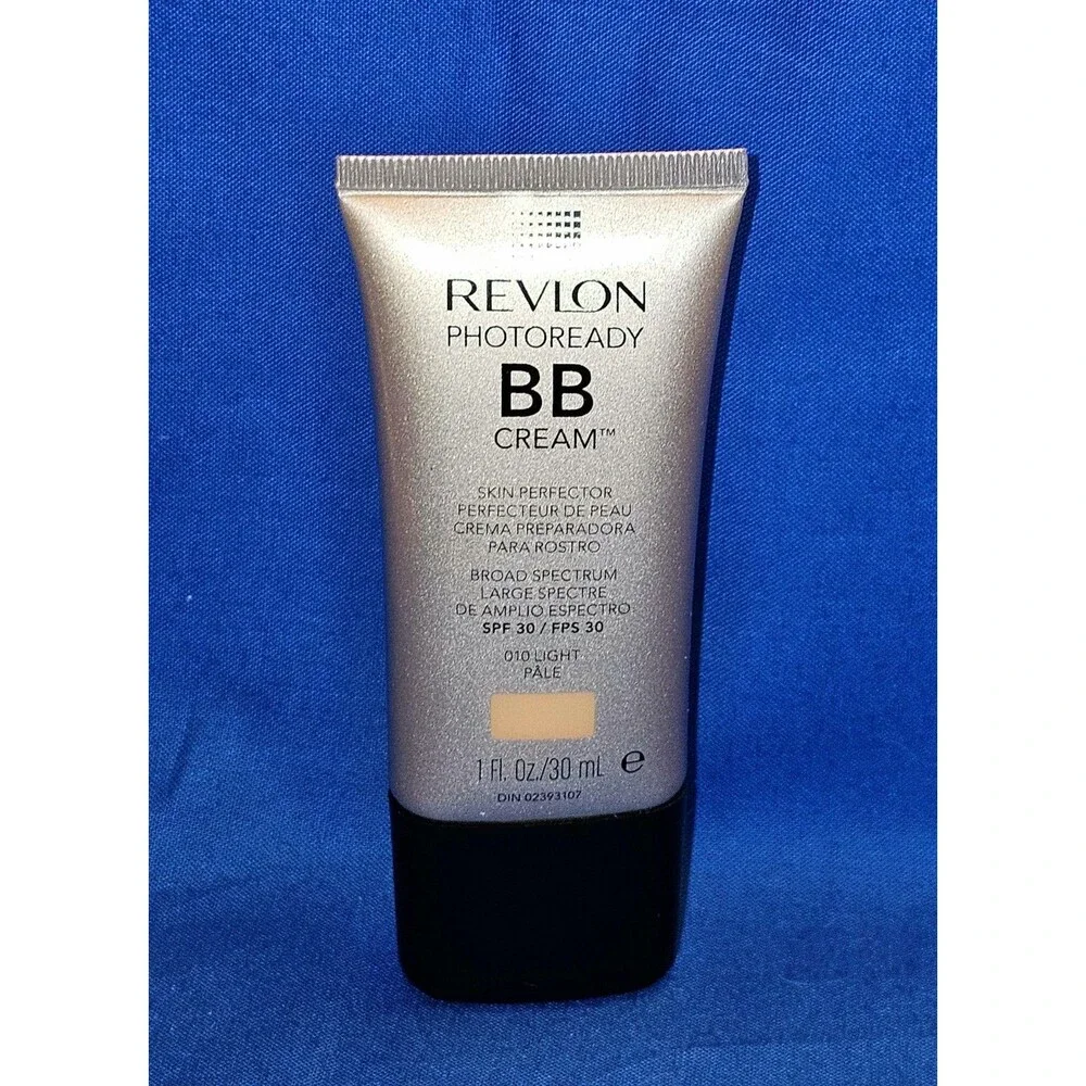 NEW Revlon PhotoReady Skin Perfector SPF 30 BB Cream Foundation 010 Light Pale